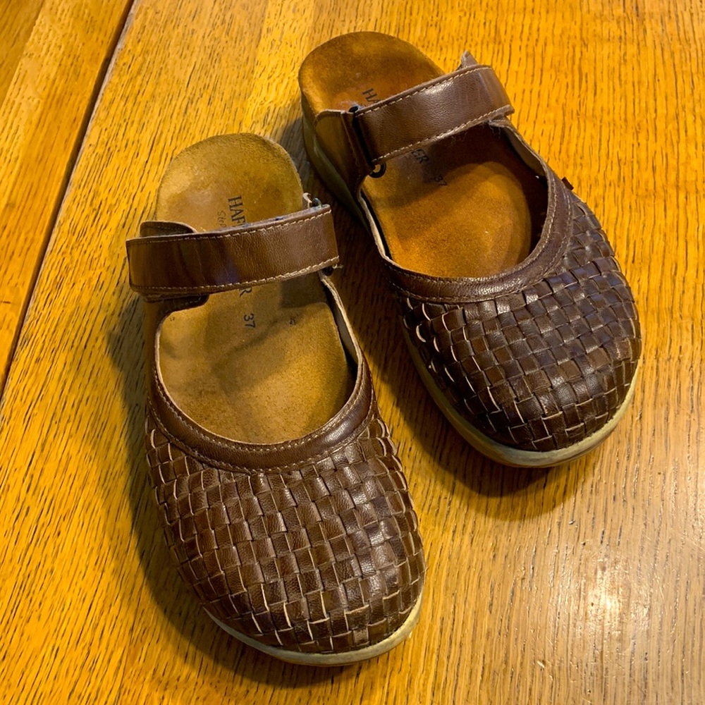 Haflinger leather clogs made in Poland